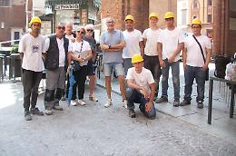 Lavori in via Gonfalonieri e il pavé torna a splendere