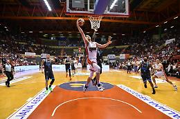 La Vanoli vince contro Forlì e si porta sull'1-0 nella serie (77-72)