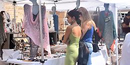Mercatini, il centro storico si colora d'estate
