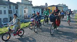 Slowtown, bimbi sicuri con la loro tangenziale