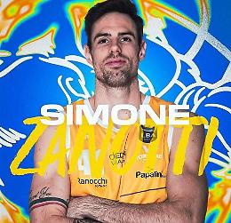 Basket. Simone Zanotti è il primo nuovo acquisto della Vanoli