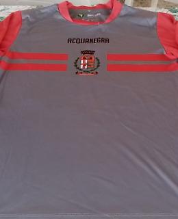 Calcio: dallo stile marmo alle righe è follia maglie