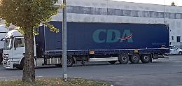 Soffocato nel tir, la lapide resta senza nome
