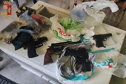 Polizia cerca droga e scopre un arsenale a pochi chilometri dal Cremasco