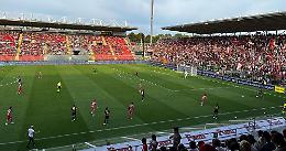 Calcio serie B: Cremonese con Coda davanti a Buonaiuto e Vazquez