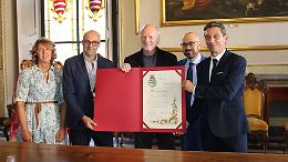 Consegnato il diploma di cittadinanza onoraria a Samaritan's Purse