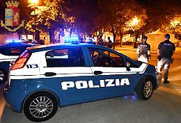 Città al setaccio, controlli serali della polizia: 90 persone identificate