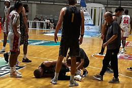 Basket serie A: la Vanoli ko e preoccupata per l'infortunio di un americano