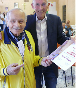 La ‘Goccia d’oro’ al decano dei donatori