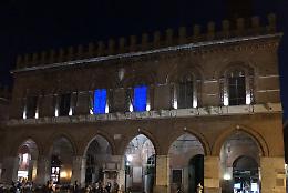 Dislessia, Palazzo Comunale si è illuminato di blu 
