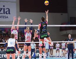 Challenge Cup: la Vbc spreca e perde male a Novara