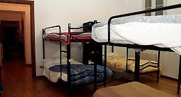 Caritas apre il dormitorio e non trasloca a San Pietro