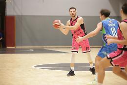 Basket. La Logiman cala il tris: Sant'Antimo al tappeto