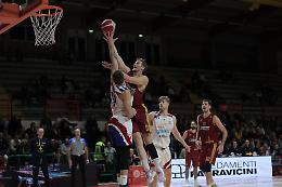 Juvi: grande colpo sul parquet di Casale Monferrato