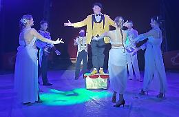 Circo. Lo stupore sotto il tendone