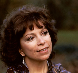Ri-letture: ''La casa degli spiriti'' di Isabel Allende
