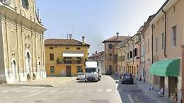Investita da un'auto, la 81enne si è aggravata