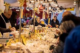 Festa del Torrone, la dolcezza riempie il centro città