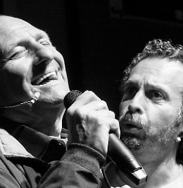 Stefano Misciarelli e Fabrizio Coniglio in un ironico confronto generazionale