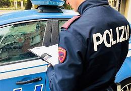 Furto della borsetta e utilizzo indebito del bancomat, denunciato 30enne