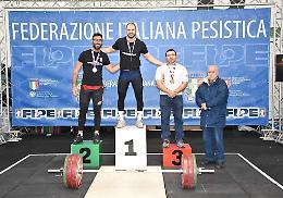 Il trono del sollevamento pesi è cremonese