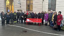 Ats Val Padana, inaugurata la panchina rossa contro i femminicidi