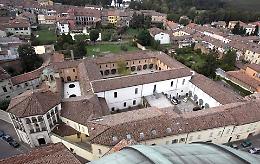 A Santa Chiara stop ai lavori: «Mancano i materiali»