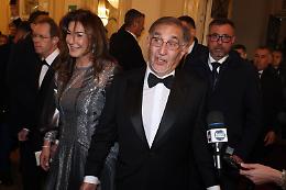 La vigilia della prima della Scala. Nel palco reale Segre, Sala e La Russa 