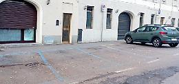 Parcheggi blu ‘deserti’: - 30%, ma auto ovunque in periferia