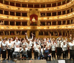 Occhi Azzurri: Serata spettacolare con ospiti speciali e tanta musica