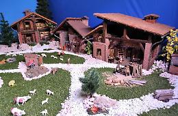 «Il nostro presepe in ricordo di papà Silvano»
