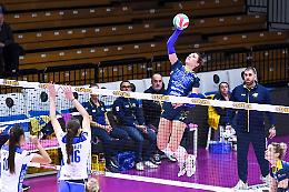 Volley. CremonaUfficio dritta alla meta contro Olbia