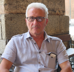 Presentazione del volume di poesie di Vincenzo Montuori