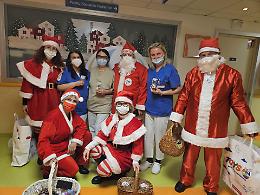 Pantelù, Babbi Natale in Pediatria all'Ospedale Maggiore