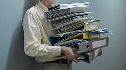 Zavorra burocratica, qui istituzioni efficienti 