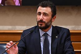 Caso Pozzolo: lo sparo 20 secondi dopo che il deputato ha estratto l'arma 