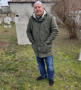Il piccolo cimitero ebraico: «A Ostiano un angolo ricco di storia»