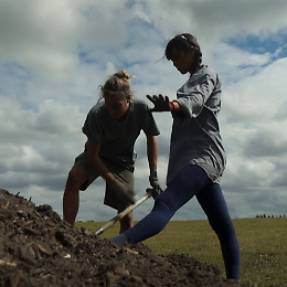 Proiezione del documentario "Wall – A story about two gardens in three parts"