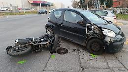 Scontro auto-moto, 16enne soccorso in eliambulanza