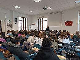 “Piacere, ho scritto io quel libro”, incontri con gli autori nelle scuole
