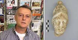 Dagli scavi emerge la testa di Minerva
