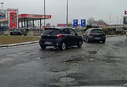 Buche pericolose: automobilisti in allarme