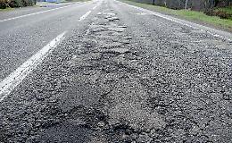 Strade colabrodo e Giuseppina ko