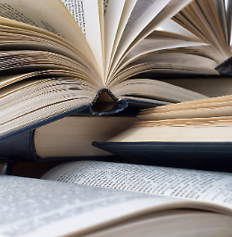 Fiera primaverile del libro: bancarelle ed incontri