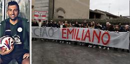 "Ciao Emiliano",  folla per l'ultimo saluto a Magni