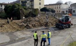 Via Dante: avanti il multipiano, demolito l'edificio di Rfi