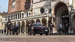 Carabinieri, due nuovi mezzi ad alte prestazioni nel parco veicoli