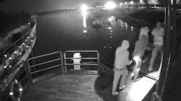 Incursione notturna all'attracco comunale sul Po