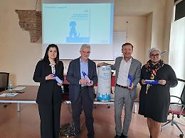 Pulizia delle strade e campagna per la corretta gestione delle deiezioni canine
