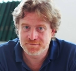 Per educare ci vuole una comunità. Incontro con Johnny Dotti